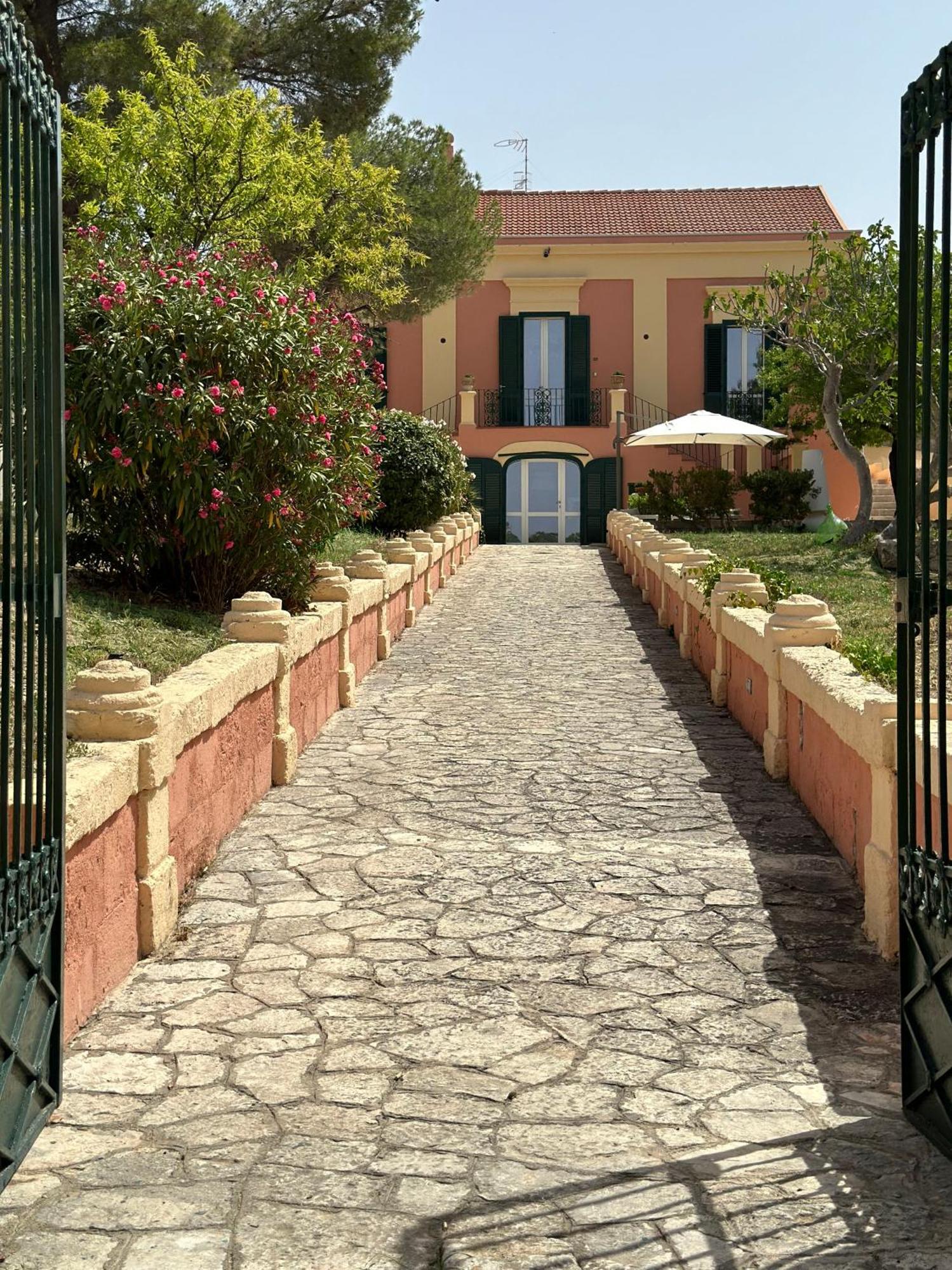Villa Sine Tempore Fumarola Matera Exterior photo